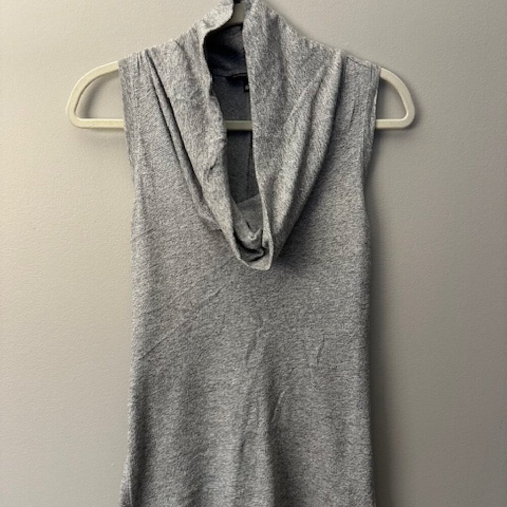 Banana Republic - Gray Cowl Neck